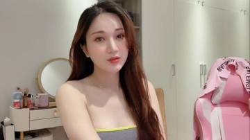 Anna102 Stripchat Cam Record